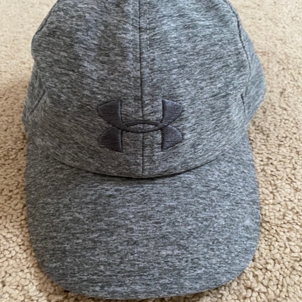 Under Armour hat